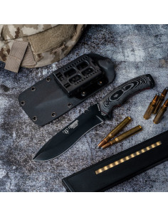 Green Beret Cadet Kydex hunting knife, blackened blade