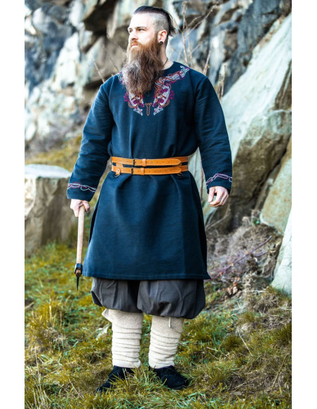 Snorri Viking tunic with Urnes style...