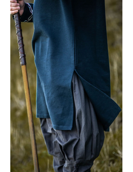 Snorri Viking tunic with Urnes style...