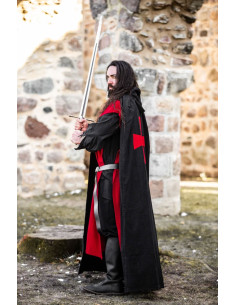 Cloak of the Knights Templar model Arnulf, black-red 2