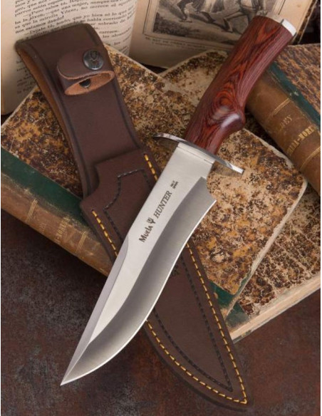 Hunter hunting and sports knife