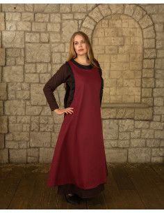 Medieval dress lady Juliana, burgundy color