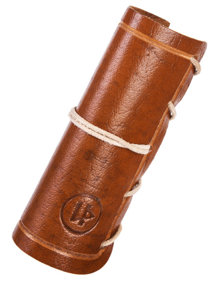 Protective leather guard for axes,... Protective leather guard for axes,...