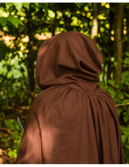Medieval brown cotton cloak model Harun