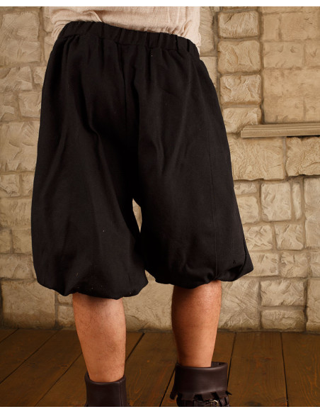 Capri pants in black cotton Tudor model
