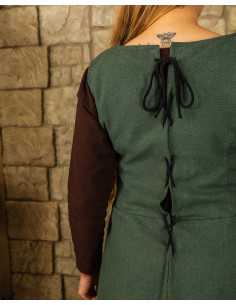 Medieval dress model Uma, green color 2
