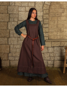 Apron-style dress model Lientje, brown color