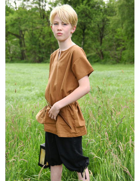 Capri pants with laces Jonte model... Capri pants with laces Jonte model...