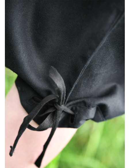 Capri pants with laces Jonte model... Capri pants with laces Jonte model...