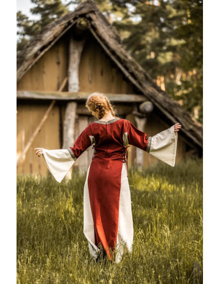 Medieval dress woman party model Sophie