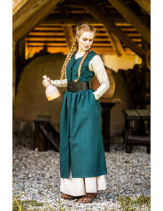 Medieval peasant dress model Arlette, green color 2
