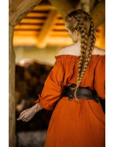 Medieval dress model Melisande, rust color 2