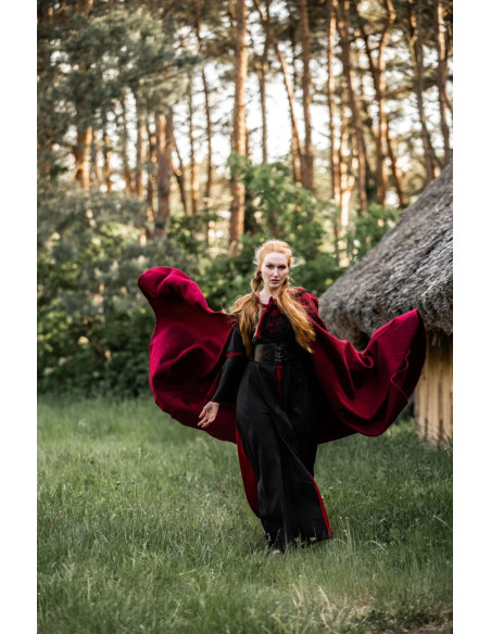 Long medieval cape Boil model, red...