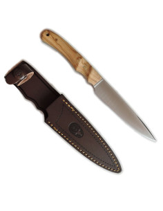 Criollo hunting knife, olive wood