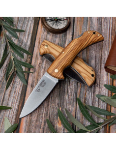 Galatea hunting knife, satin natural olive handle