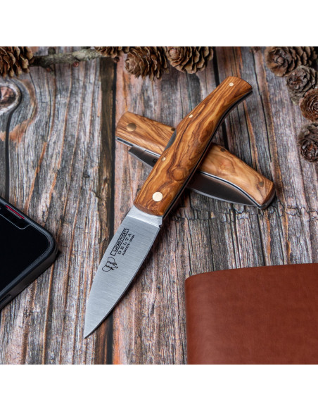 Delta hunting knife, satin natural...