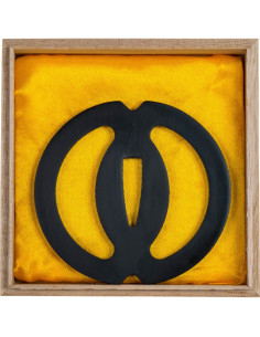 Tsuba John Lee Musashi with wooden box
