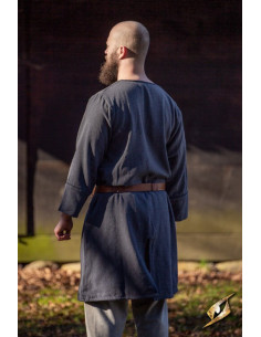 Viking tunic herringbone pattern cotton Woodland model 2