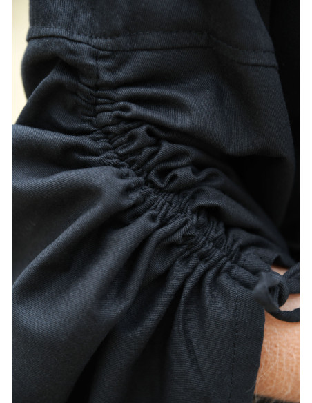 Medieval dress woman trumpet sleeves,...