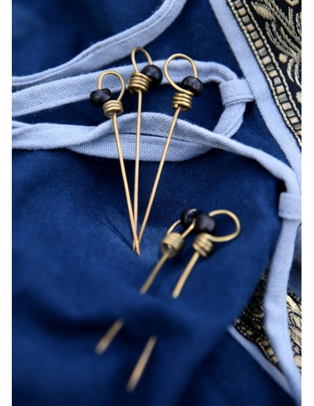 Set 5 medieval pins decorated with...