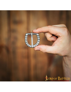 Set of 5 small medieval belt buckles 2