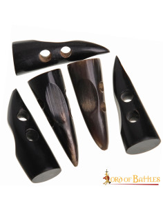 Set of 5 medieval horn clasps for clothing or bags 2