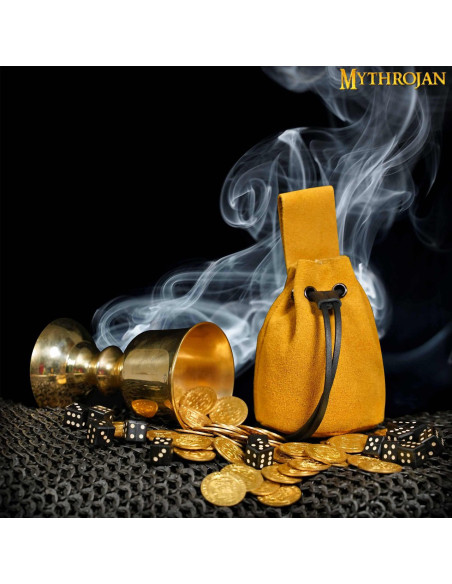 Medieval bag for recreationists -...