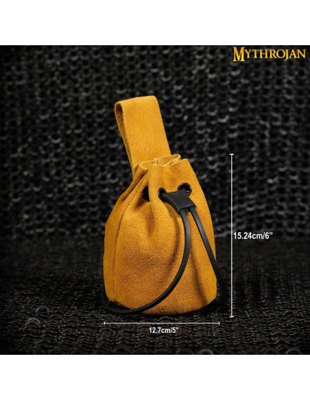 Medieval bag for recreationists -...