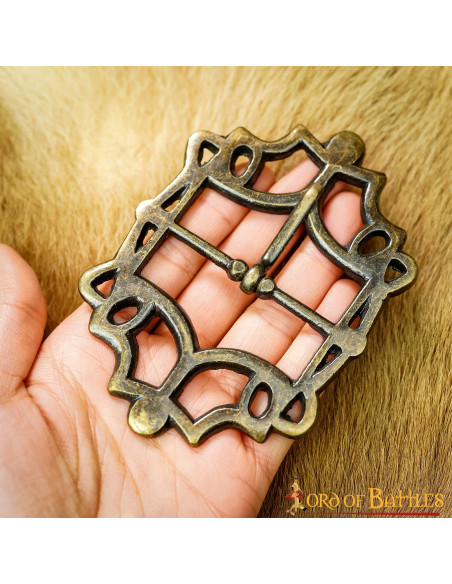 Pirate belt buckle in aged brass Pirate belt buckle in aged brass