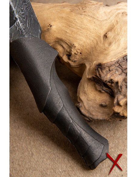 Draknir scale throwing knife for LARP Draknir scale throwing knife for LARP