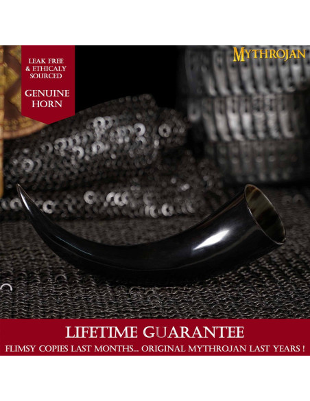 Authentic Viking drinking horn (500 ml.) Authentic Viking drinking horn (500 ml.)