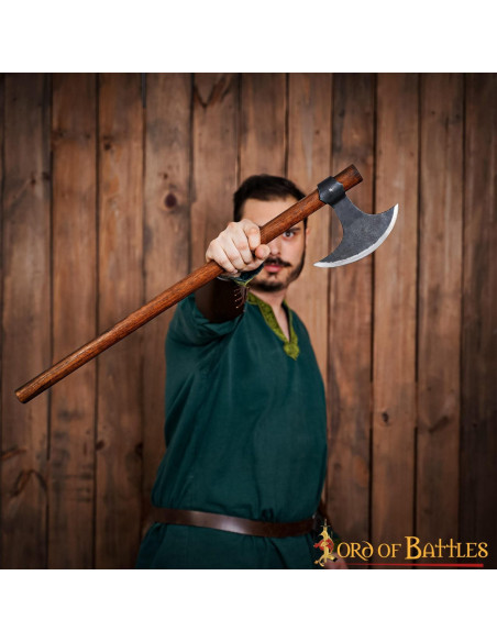 Long Viking ax with carbon steel head
