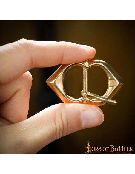 Set of 5 brass buckles for armor straps