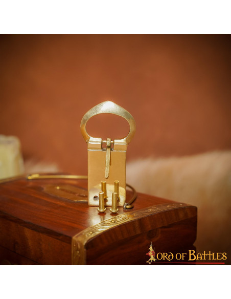 Medieval buckle for period belts (6 cm.)