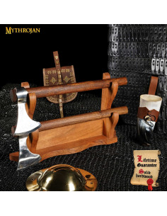 Wooden desktop support for 2 weapons 2