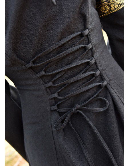 Medieval dress Leonor in black with hood