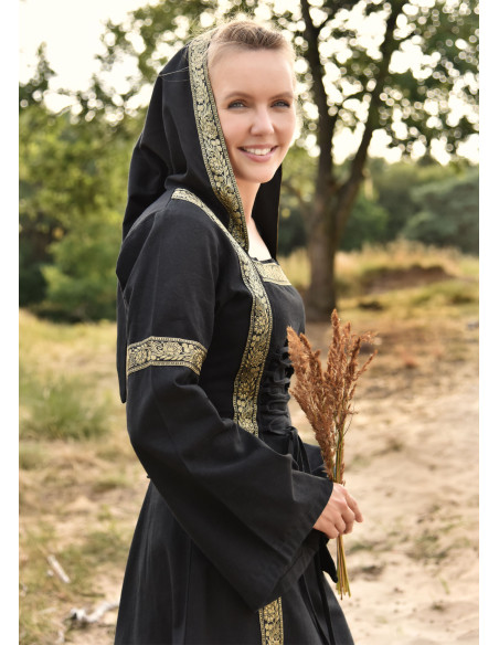 Medieval dress Leonor in black with hood