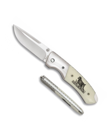 Deluxe knife with hunting dog,...