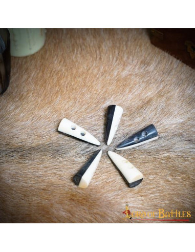 Set of 5 medieval two-tone horn closures