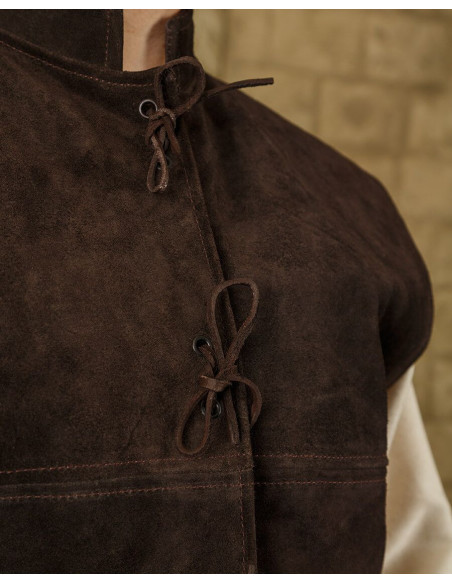 Renaissance Laertes vest in brown suede Renaissance Laertes vest in brown suede
