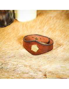 Handmade Tudor brown leather bracelet with rose decoration