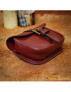 Leather bag with brass Celtic buckle, reddish finish 2