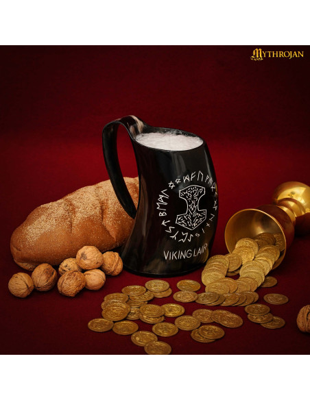 Viking Lair horn mead jug (600 ml.)