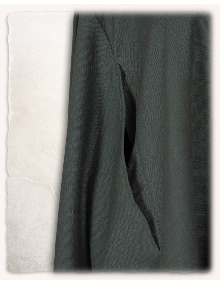 Medieval cloak, raven type, in canvas...