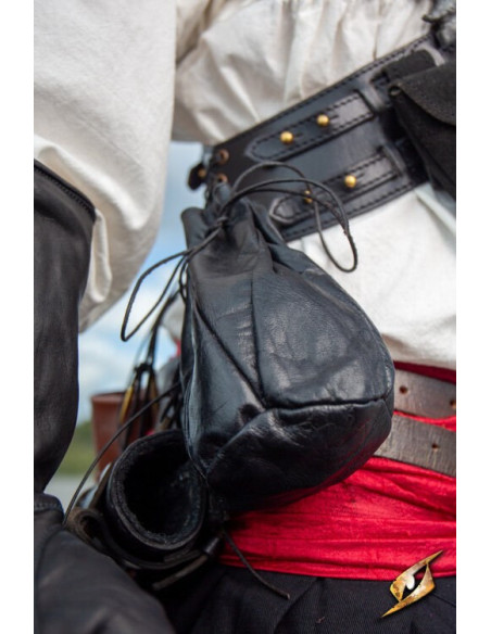 Black leather pouch for bounty hunter...