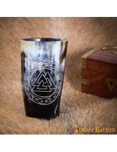 Set of 2 ox horn glasses Viking knot design Valknut 2