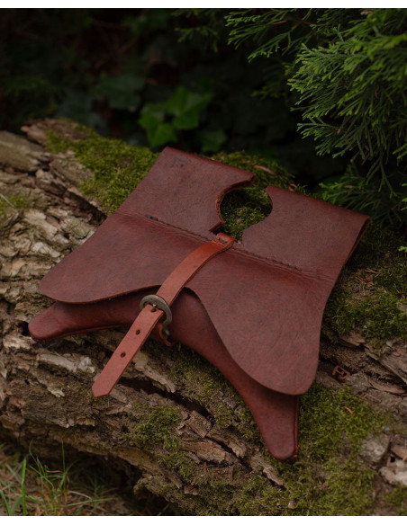 Calvert medieval fanny pack bag in...