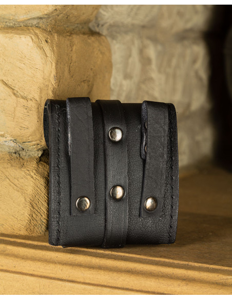 Medieval Geralt fanny pack type bag... Medieval Geralt fanny pack type bag...