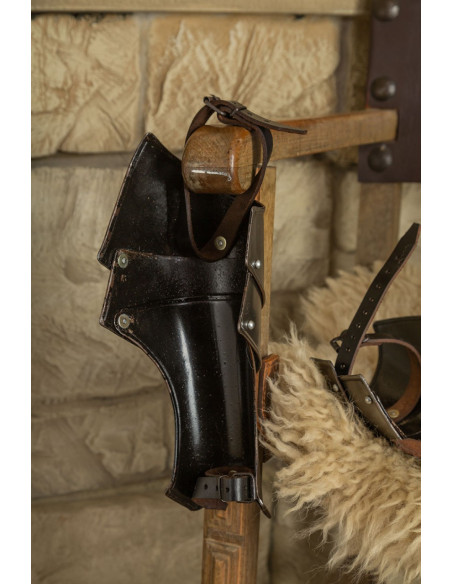 Vigor armor shoulder pads in steel