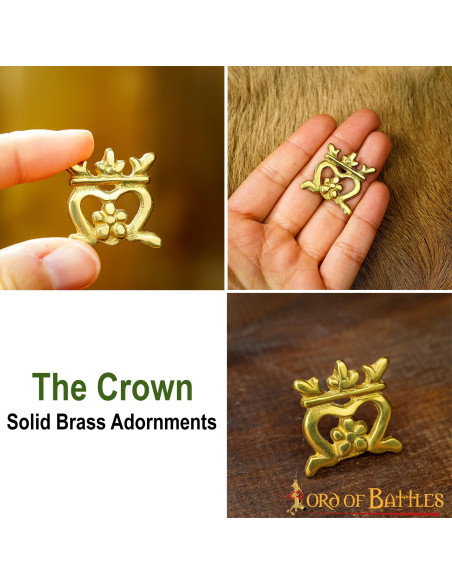 Set of 5 decorative medieval crowns...